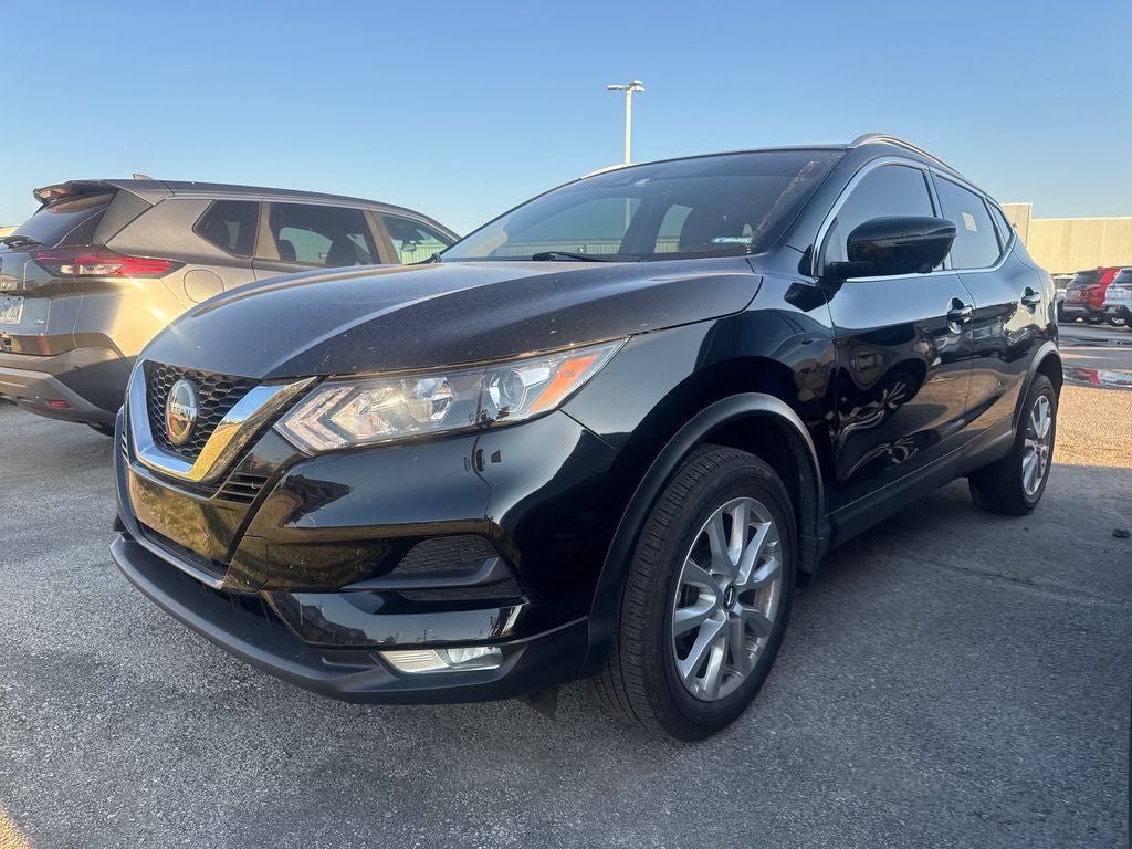 Used 2022 Nissan Rogue Sport SV w/ Technology Package