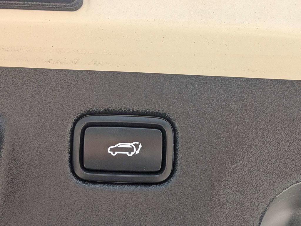 Used 2023 Kia EV6 Wind w/ Wind Technology Package RWD image 14