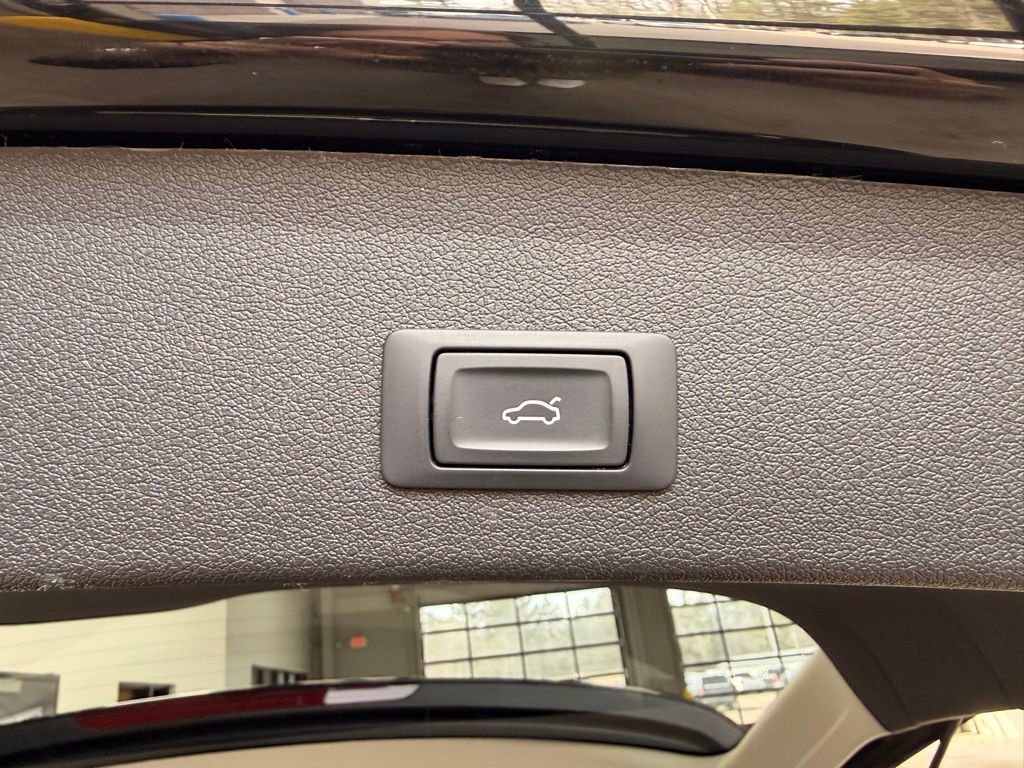 Used 2015 Audi Q5 TDI Premium Plus image 9