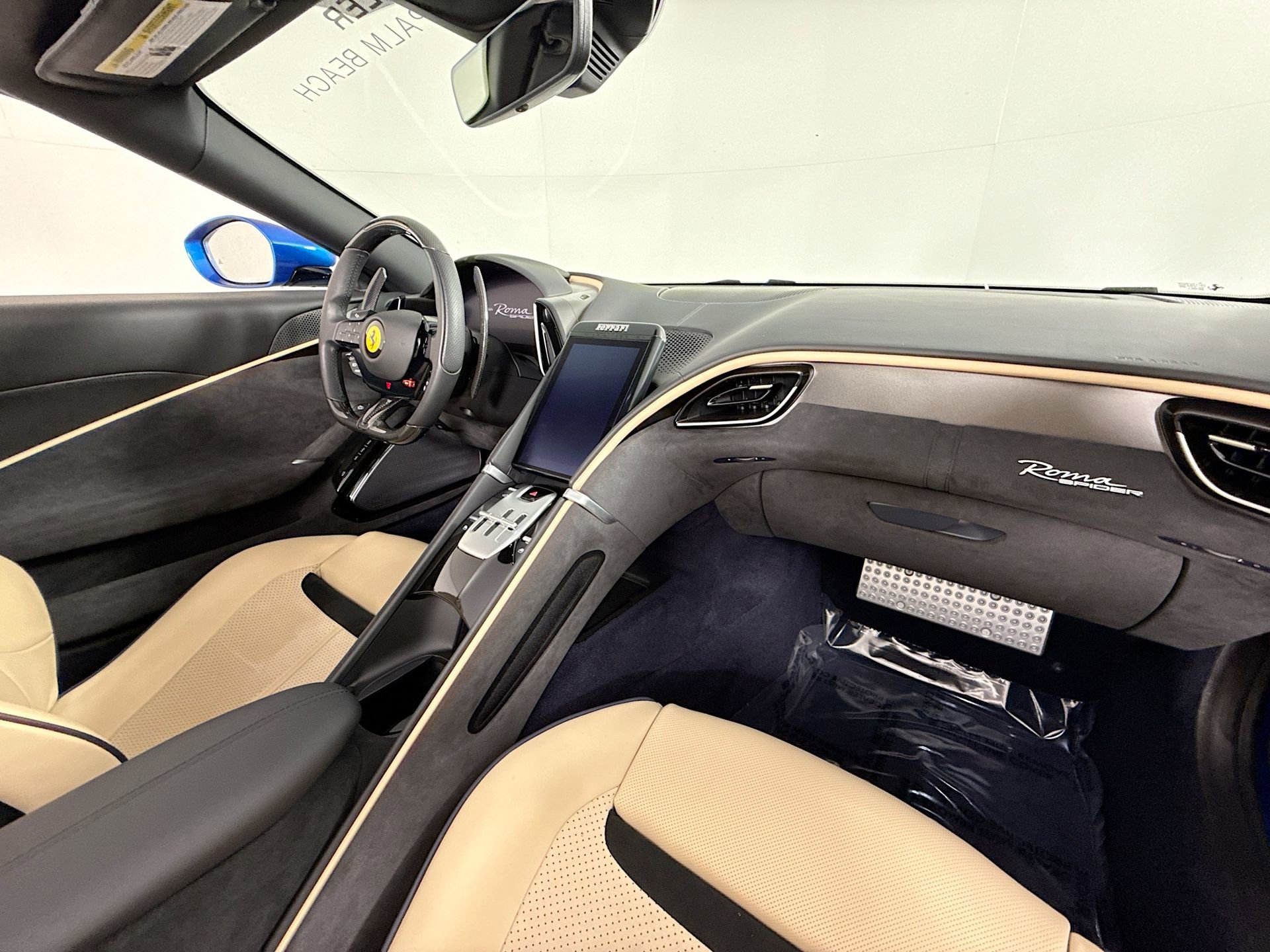 Certified 2025 Ferrari Roma Spider image 26