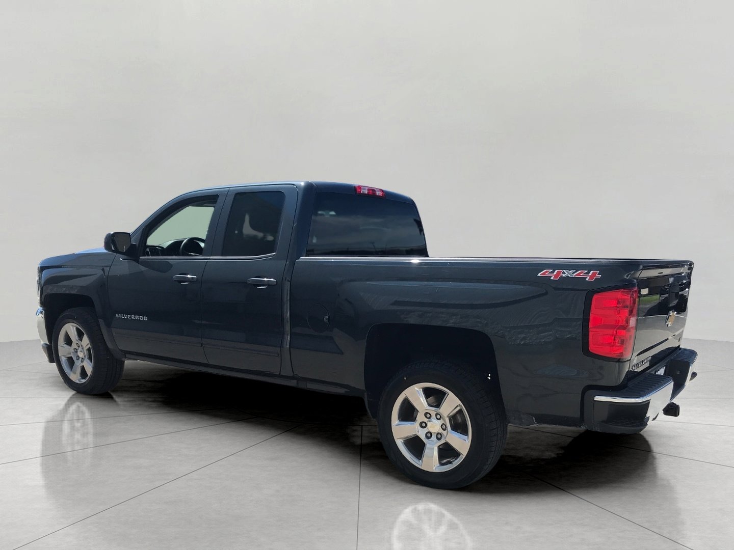 Used 2017 Chevrolet Silverado 1500 LT w/ All Star Edition AWD/4WD image 21