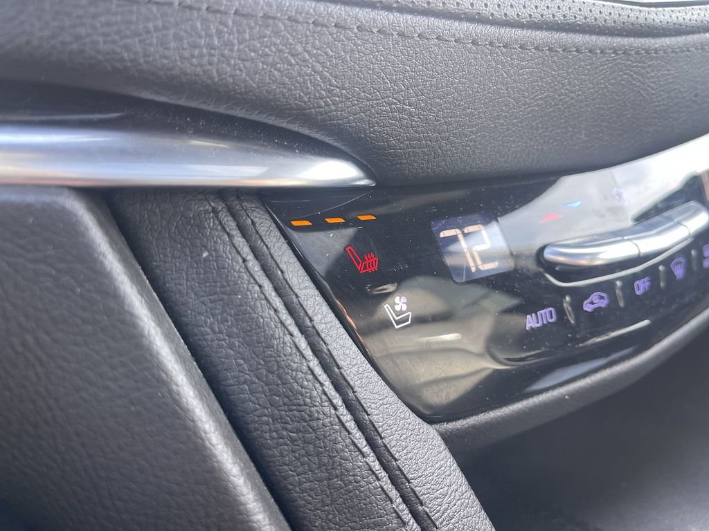 Certified 2023 Cadillac XT5 Premium Luxury w/ Technology Package image 30