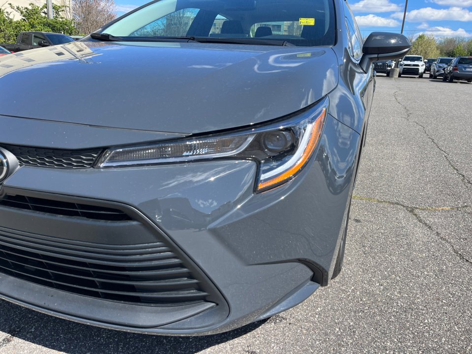 Used 2026 Toyota Corolla LE w/ LE Premium Package image 30