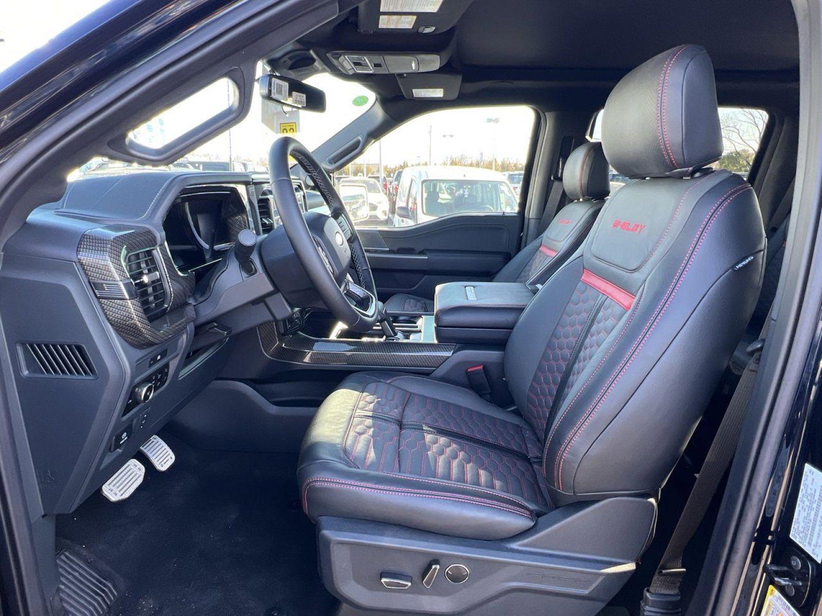 New 2025 Ford F150 Lariat w/ Equipment Group 502A High image 13