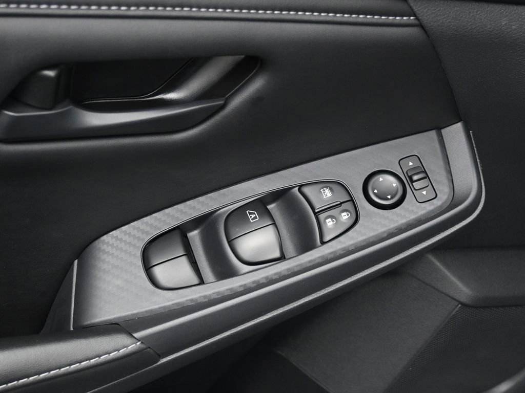 Certified 2025 Nissan Sentra S image 15