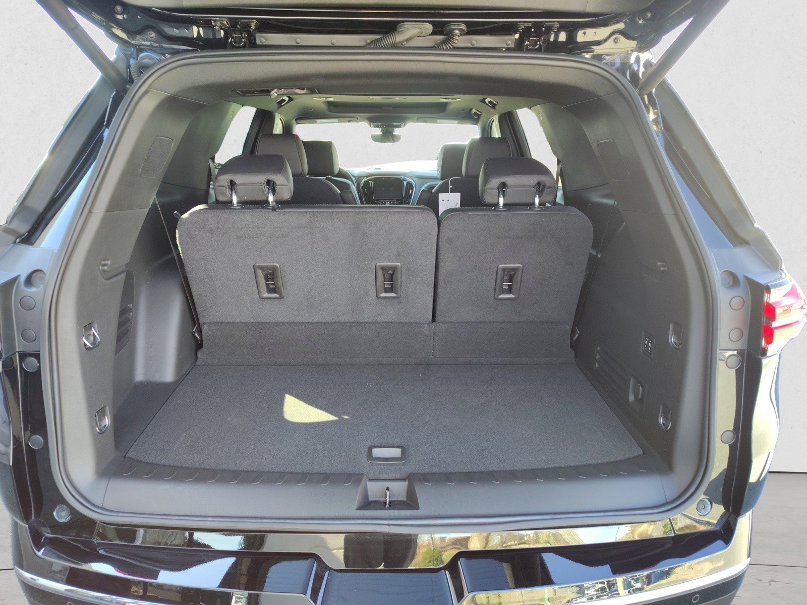 Used 2023 Chevrolet Traverse High Country image 20