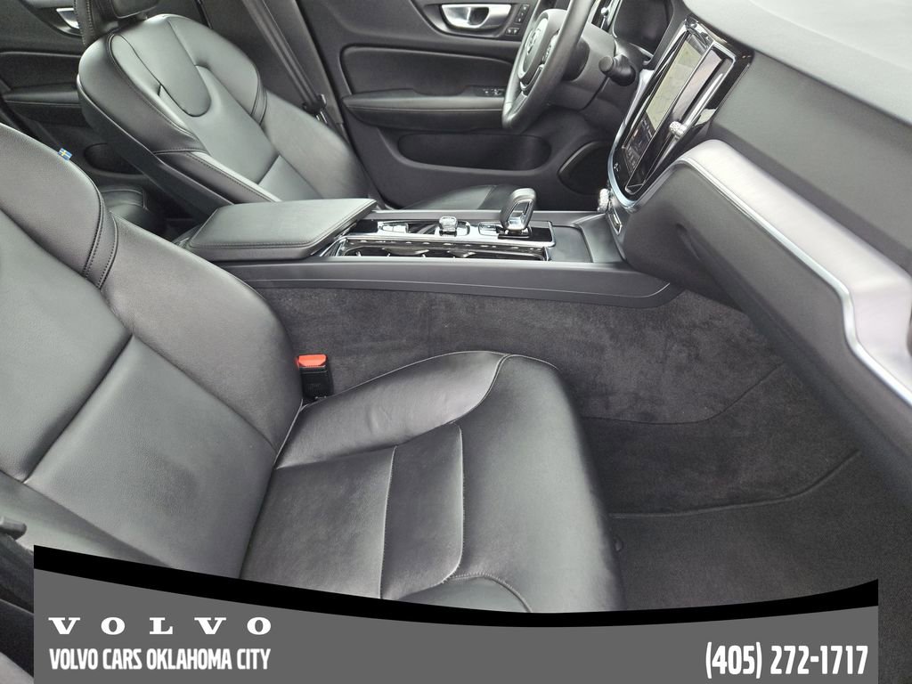 Certified 2025 Volvo S60 B5 Core FWD image 11