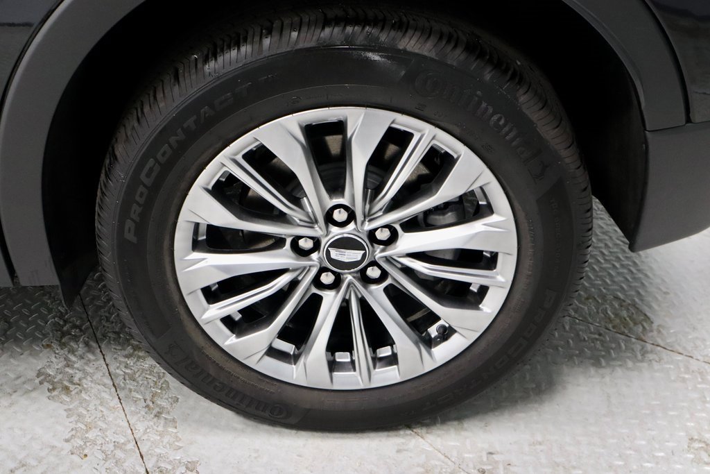 Used 2025 Cadillac XT4 Premium Luxury w/ Cold Weather Package image 19