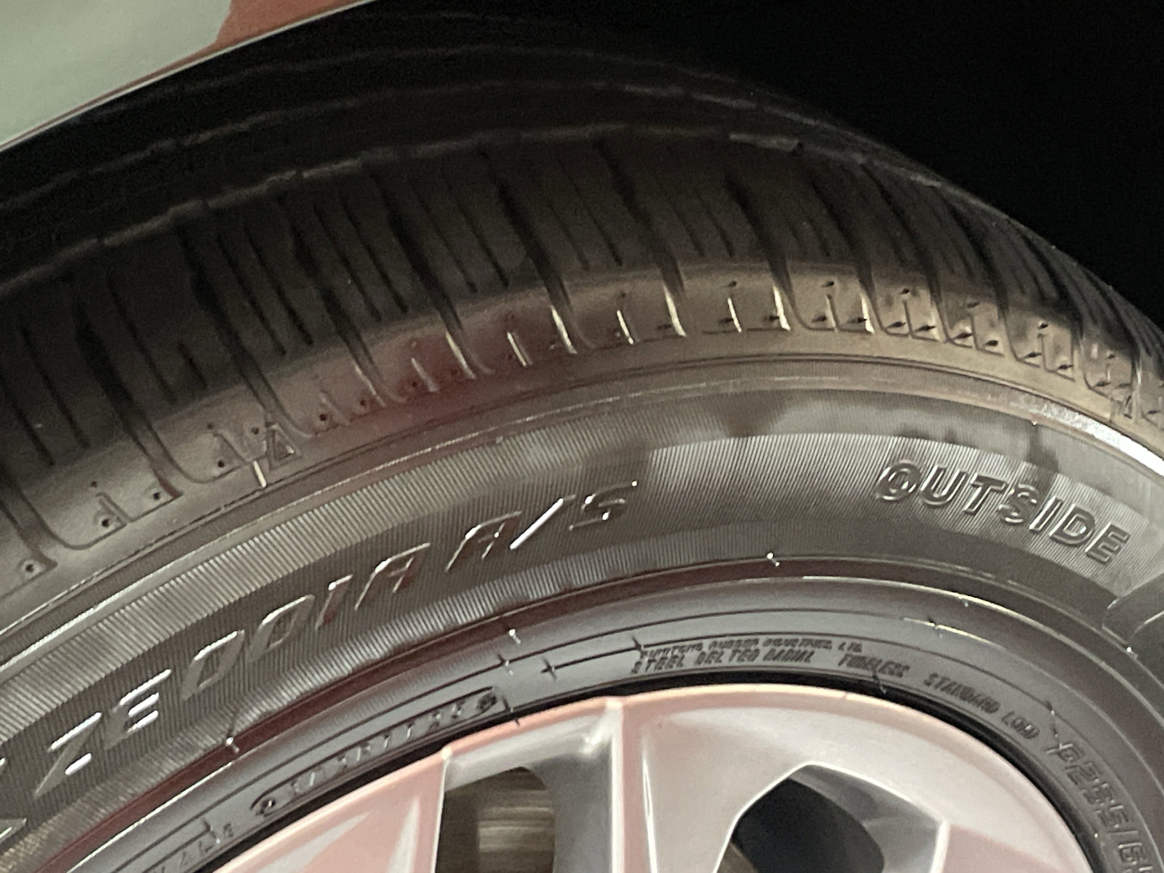 Certified 2025 Toyota Sienna XLE image 12