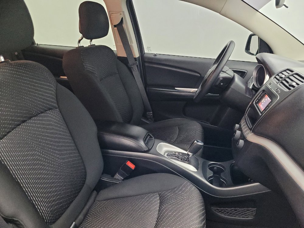 Used 2015 Dodge Journey SXT w/ Flexible Seating Group FWD image 21