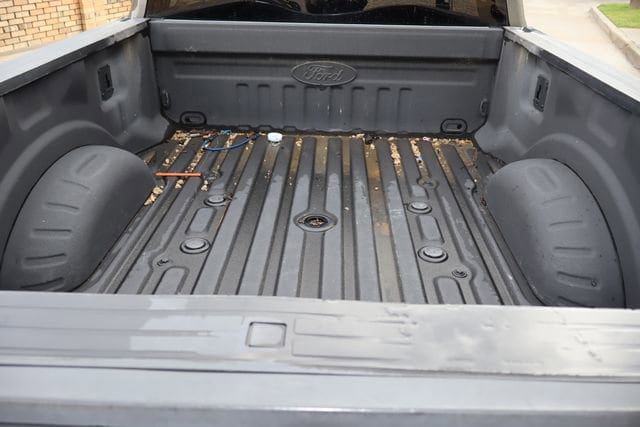 Used 2017 Ford F250 Lariat w/ Chrome Package AWD/4WD image 28