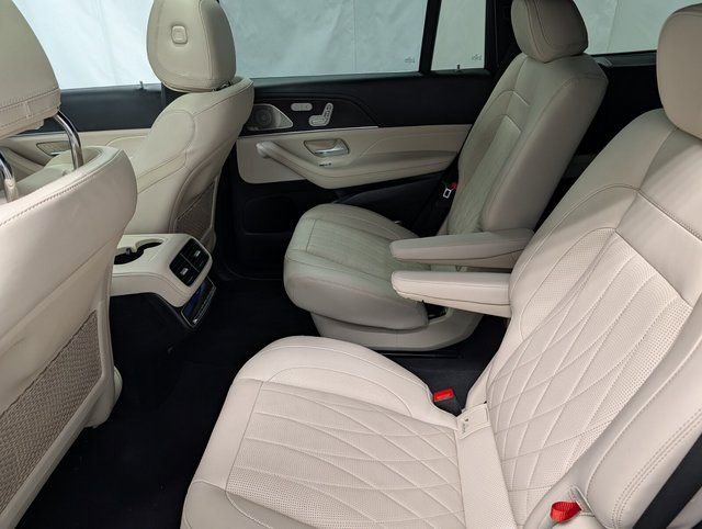 Used 2022 Mercedes-Benz GLS 63 AMG 4MATIC image 16