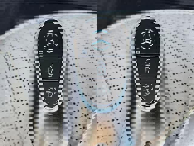 Used 2021 Mercedes-Benz S 580 4MATIC Sedan image 30