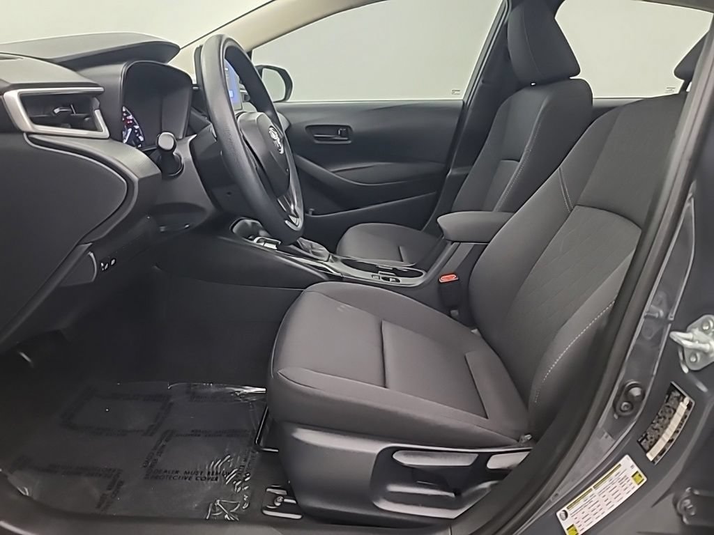 Used 2024 Toyota Corolla LE w/ LE Convenience Package FWD image 26