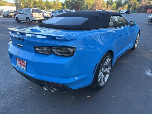 Used 2023 Chevrolet Camaro LT w/ RS Package image 5