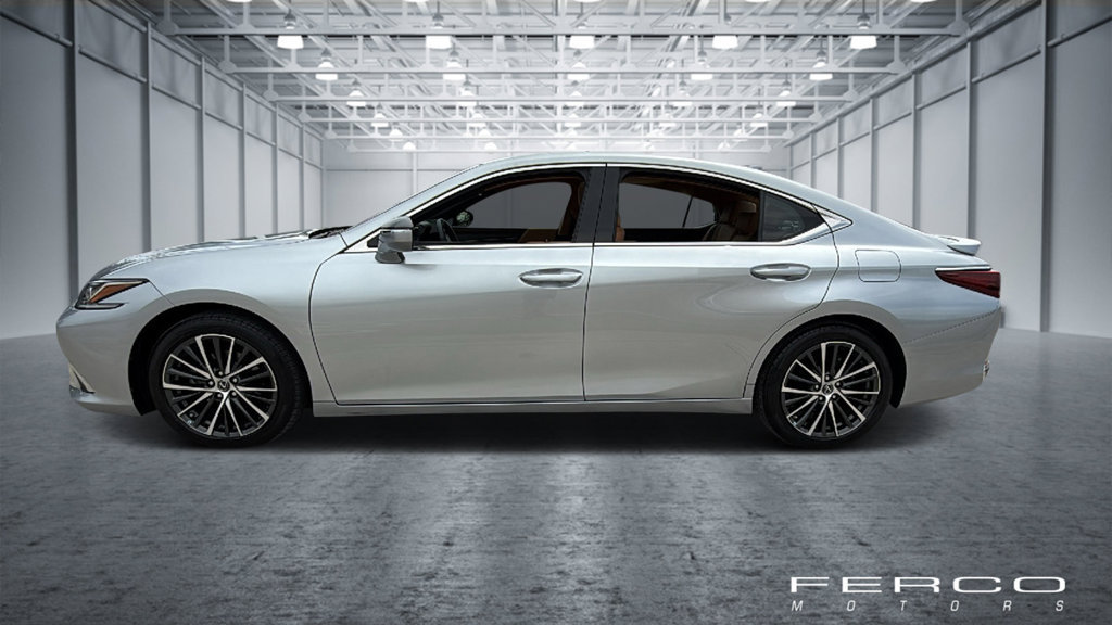 Used 2023 Lexus ES 300h w/ Premium Package FWD image 2