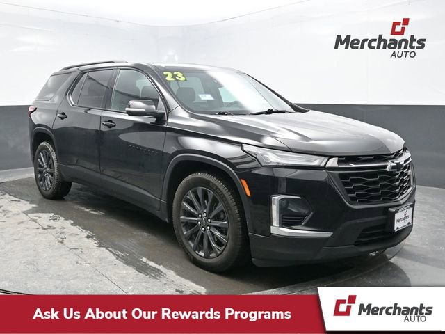 Used 2023 Chevrolet Traverse RS