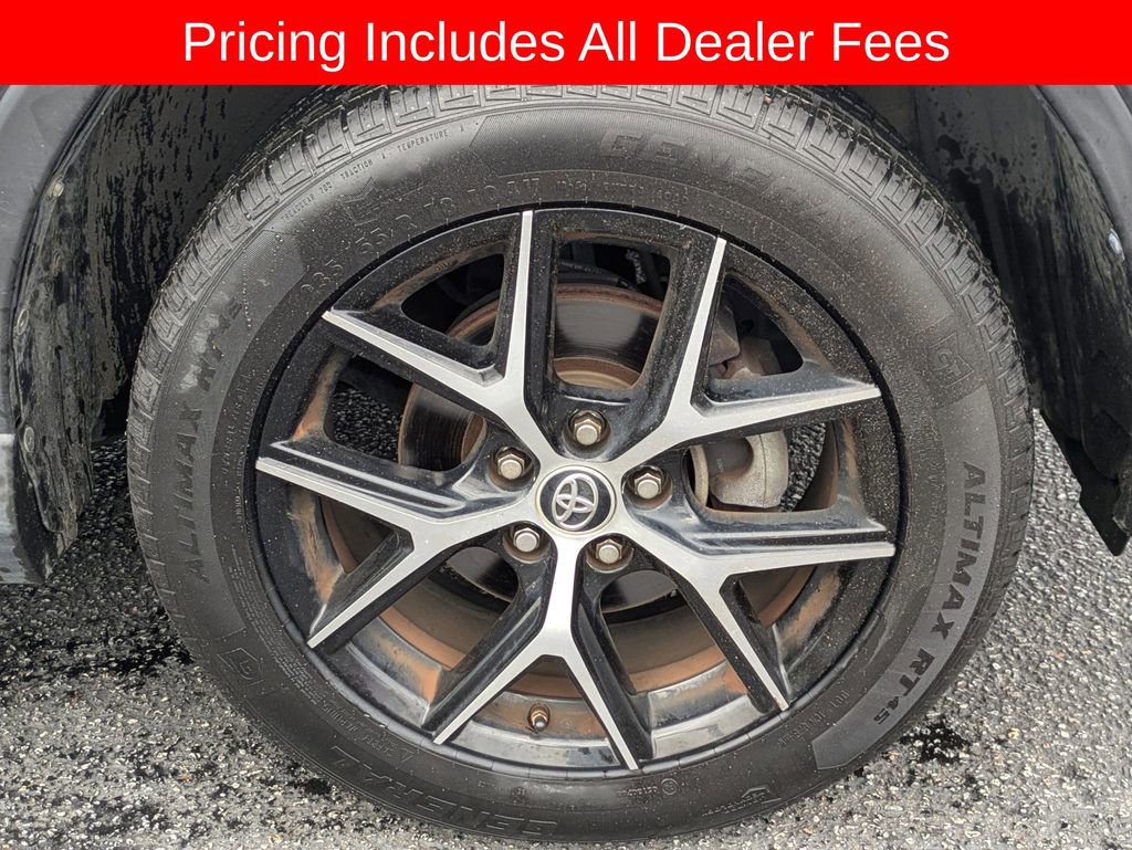 Used 2018 Toyota RAV4 SE w/ Power Extra Value Package FWD image 12