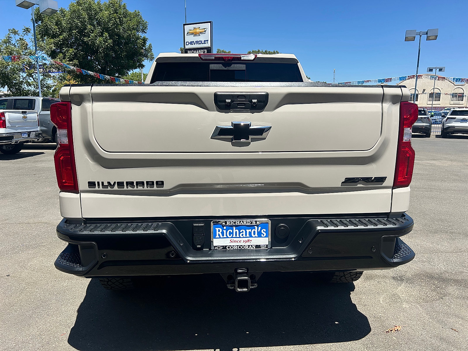 New 2026 Chevrolet Silverado 1500 ZR2 w/ Dark Appearance Package AWD/4WD image 4