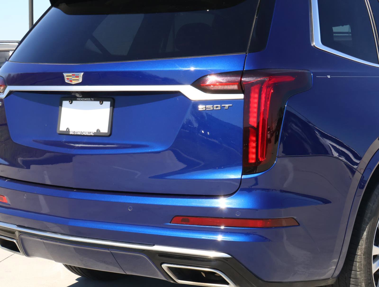 Certified 2024 Cadillac XT6 Luxury image 11