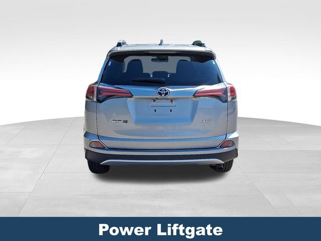 Used 2016 Toyota RAV4 XLE FWD image 6