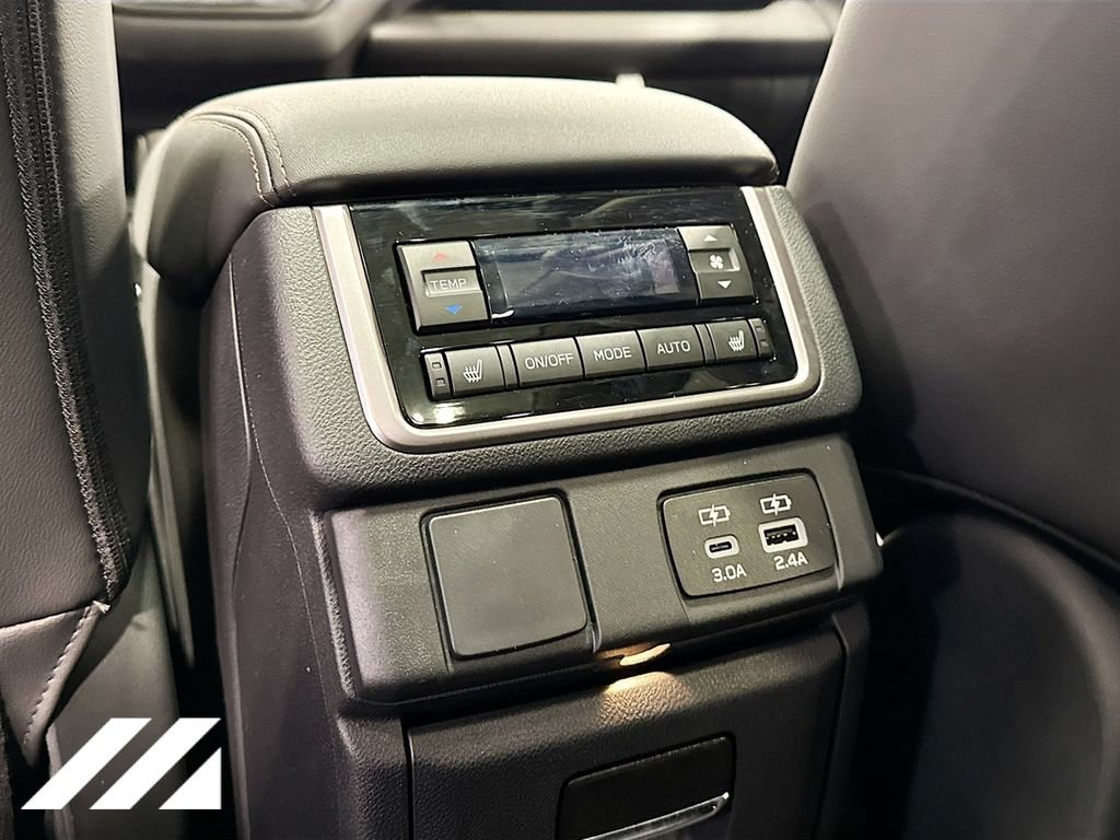 Used 2026 Subaru Ascent Limited Bronze AWD/4WD image 27