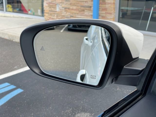 Used 2023 Maserati Ghibli Trofeo image 27