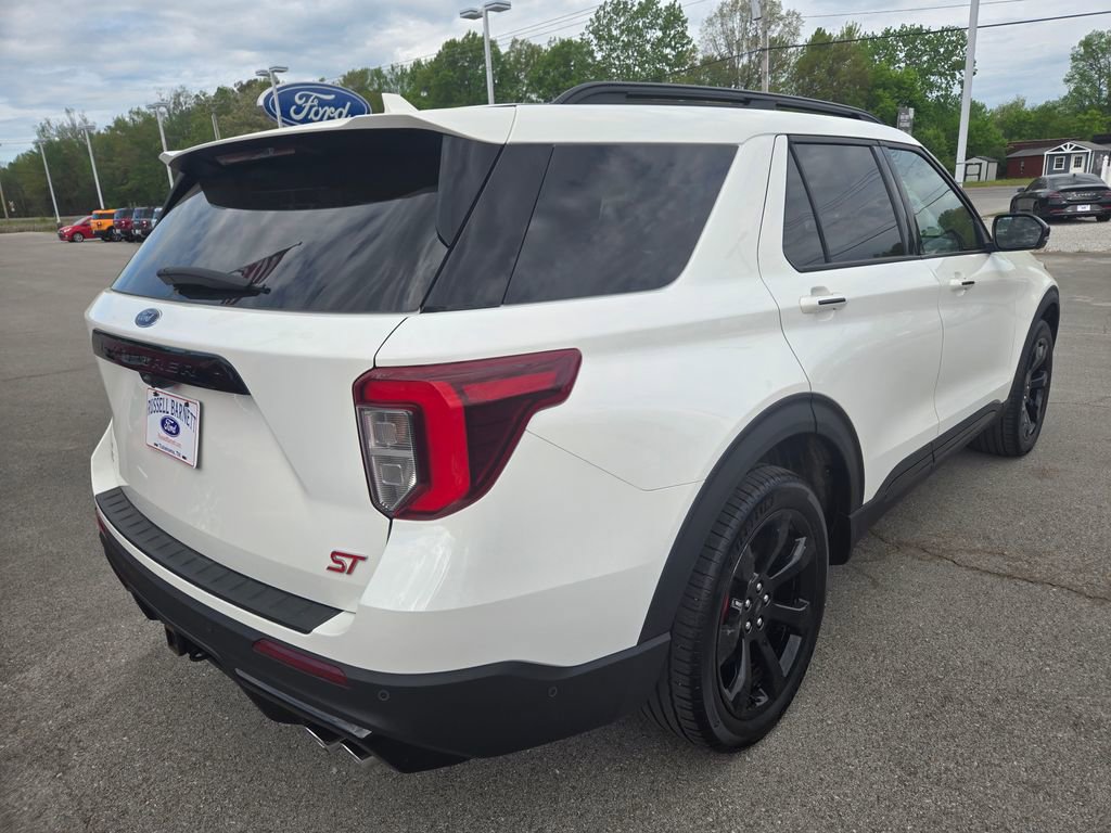 Used 2022 Ford Explorer ST w/ Equipment Group 401A image 4