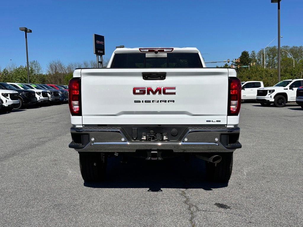 New 2026 GMC Sierra 2500 SLE w/ SLE Value Package; AWD/4WD image 8