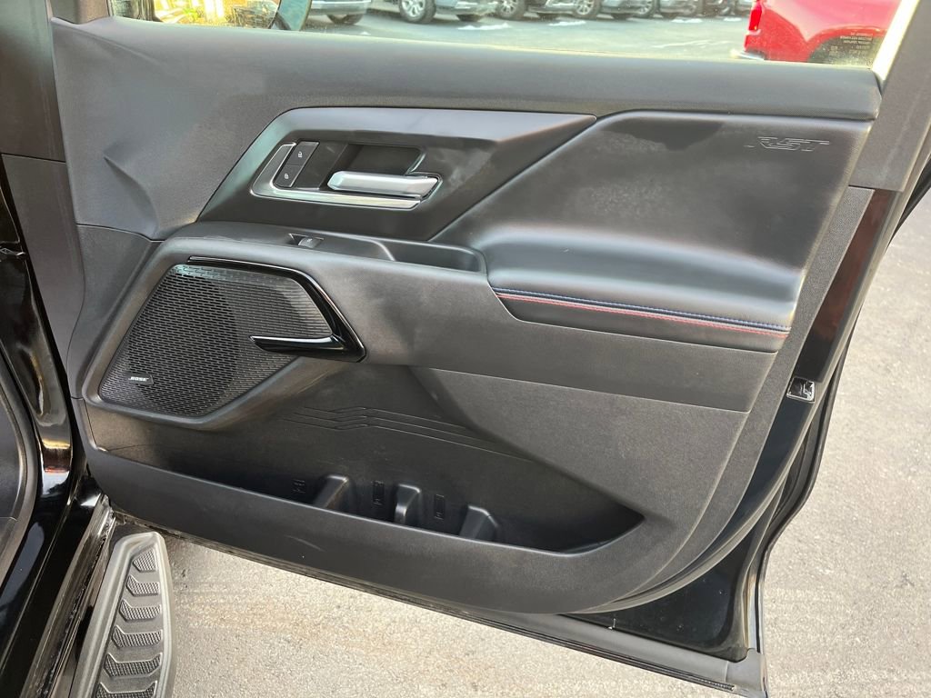 Used 2025 Chevrolet Silverado EV RST image 27