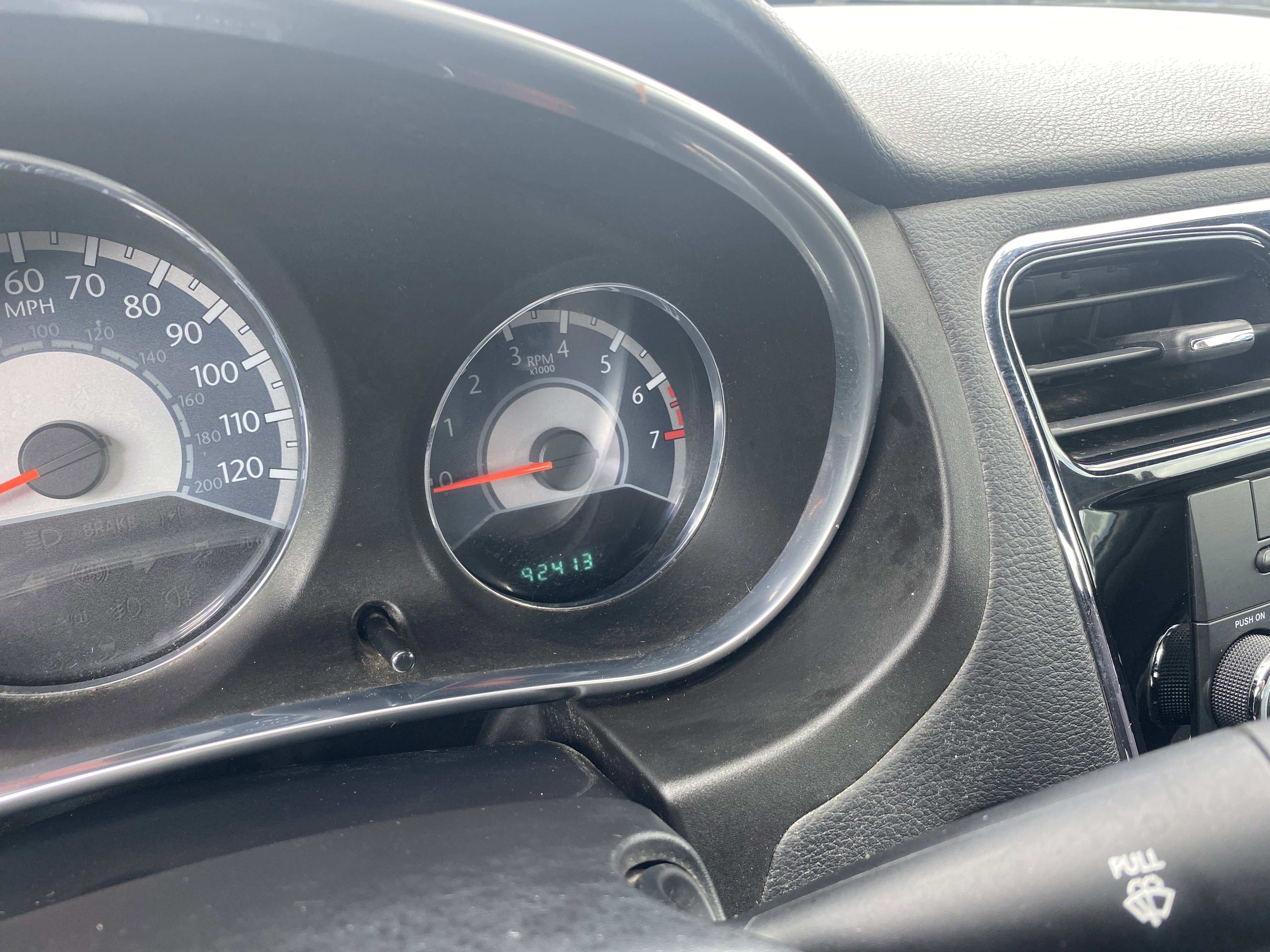 Used 2013 Chrysler 200 Touring w/ Cold Weather Group FWD image 19