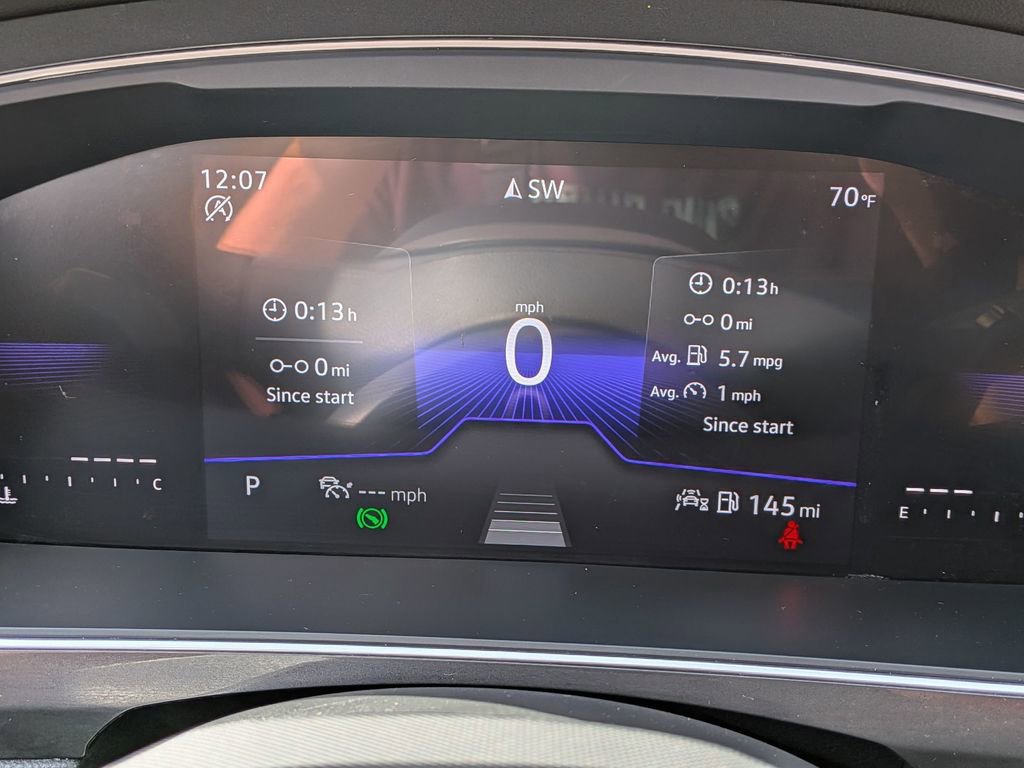 Used 2024 Volkswagen Tiguan Wolfsburg Edition image 17