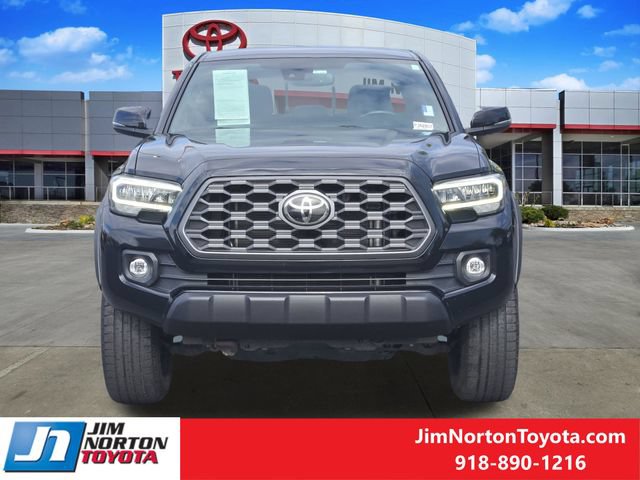 Used 2021 Toyota Tacoma TRD Off-Road w/ TRD Premium Off Road Package AWD/4WD video 2