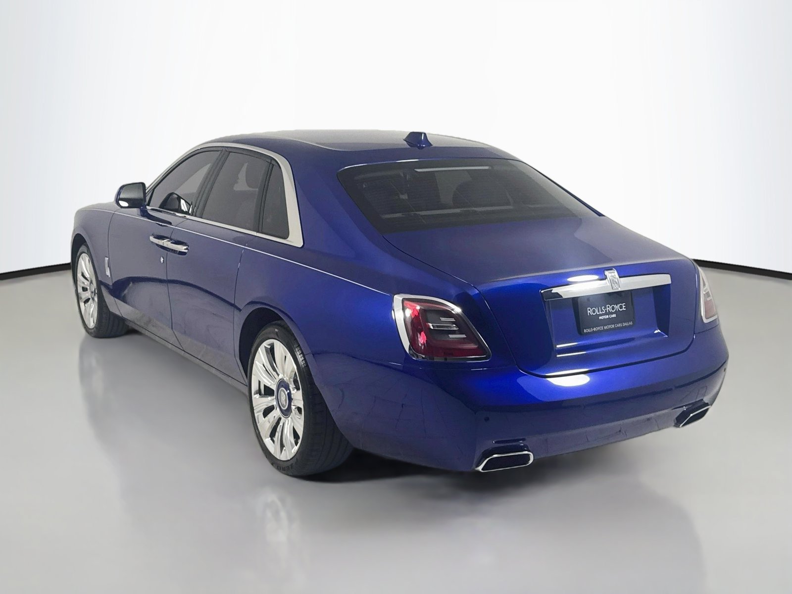 Certified 2023 Rolls-Royce Ghost w/ Ghost Package AWD/4WD image 6