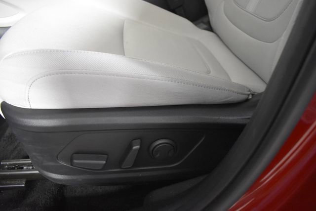 Used 2025 Hyundai Tucson SEL FWD image 12