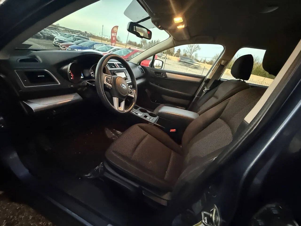 Used 2015 Subaru Outback 2.5i AWD/4WD image 9