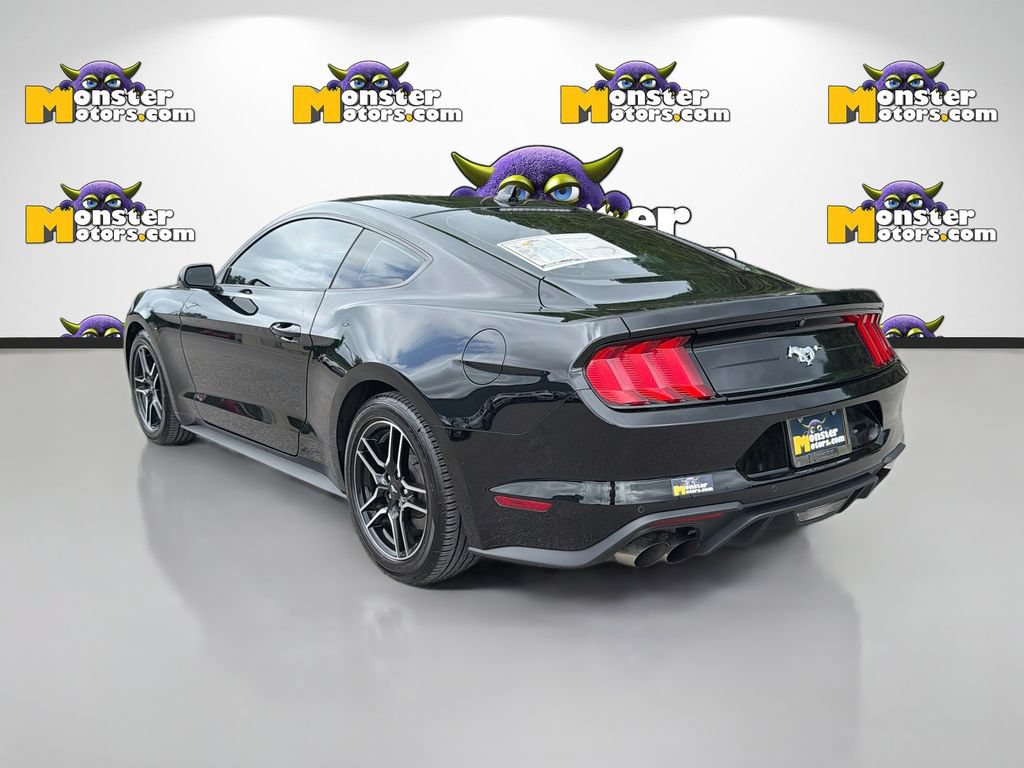Used 2023 Ford Mustang Coupe RWD image 7