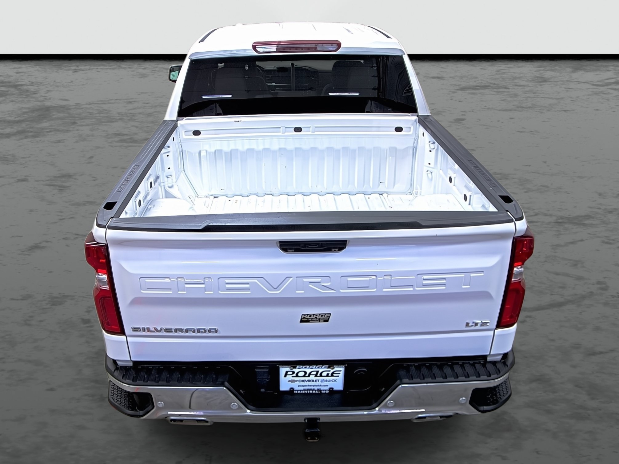 Certified 2024 Chevrolet Silverado 1500 LTZ w/ Z71 Off-Road Package AWD/4WD image 3
