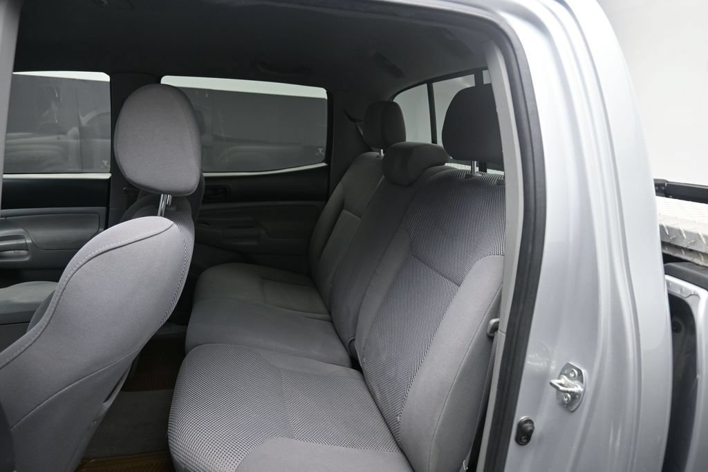 Used 2006 Toyota Tacoma PreRunner RWD image 20