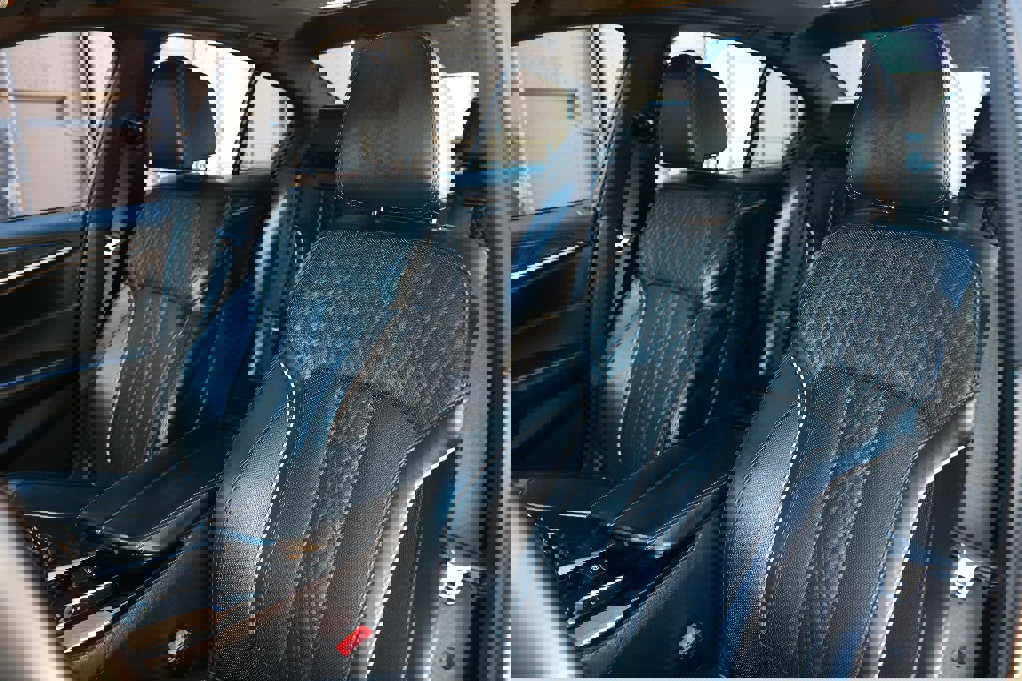 Used 2017 BMW 540i xDrive image 9