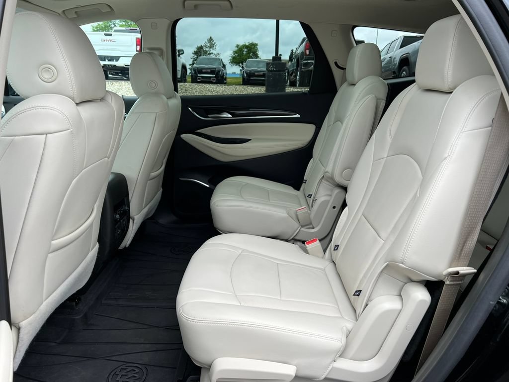 Used 2024 Buick Enclave Essence w/ Experience Buick Package AWD/4WD image 5