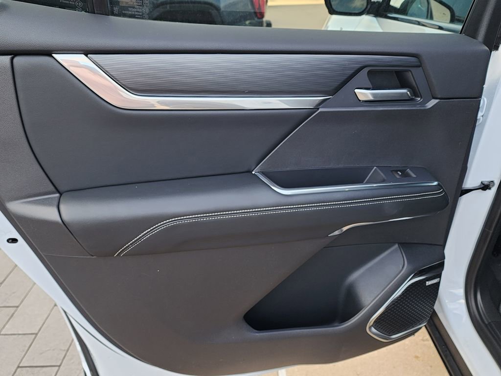 New 2026 GMC Acadia Elevation image 45