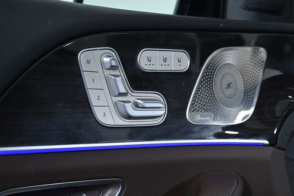 Used 2022 Mercedes-Benz GLS 450 4MATIC image 27