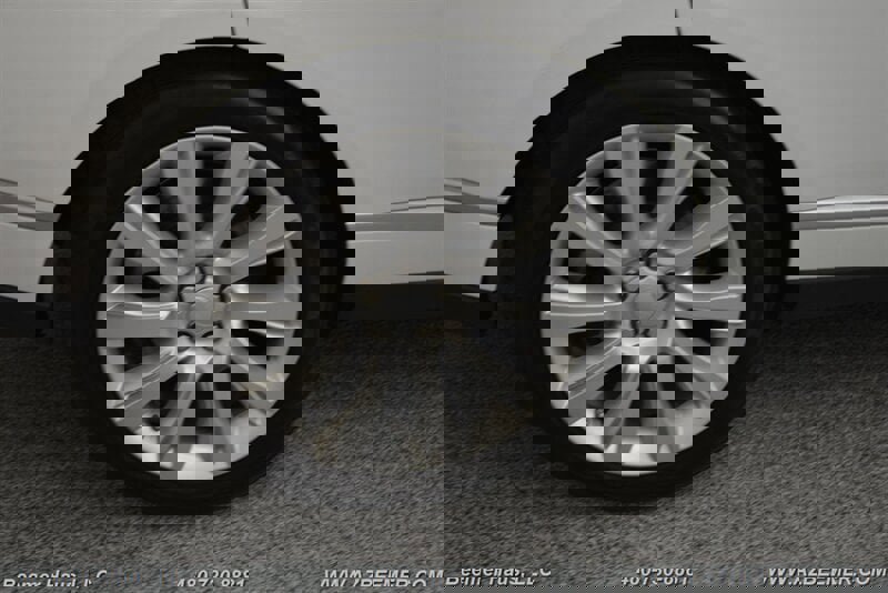 Used 2017 Land Rover Range Rover HSE image 44