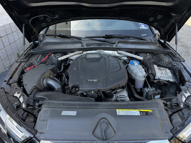 Used 2017 Audi A4 2.0T Premium Plus image 5