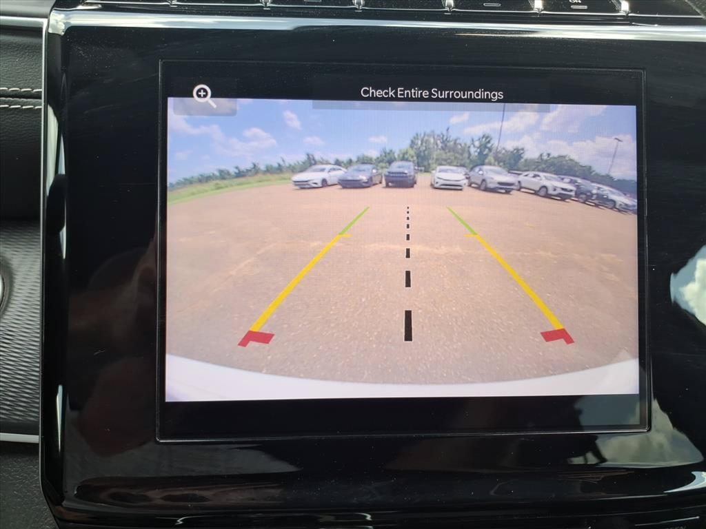 Used 2024 Jeep Grand Cherokee Altitude RWD image 28