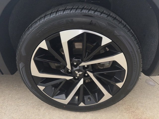 Used 2024 Mitsubishi Outlander SE image 5