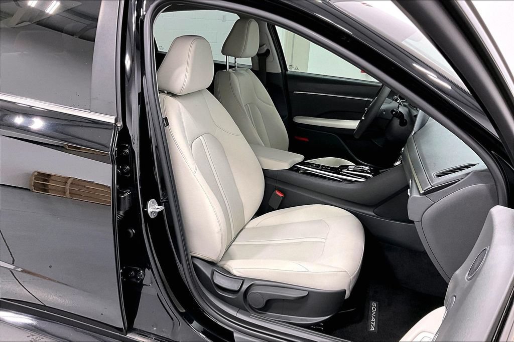 Used 2023 Hyundai Sonata SEL FWD image 9