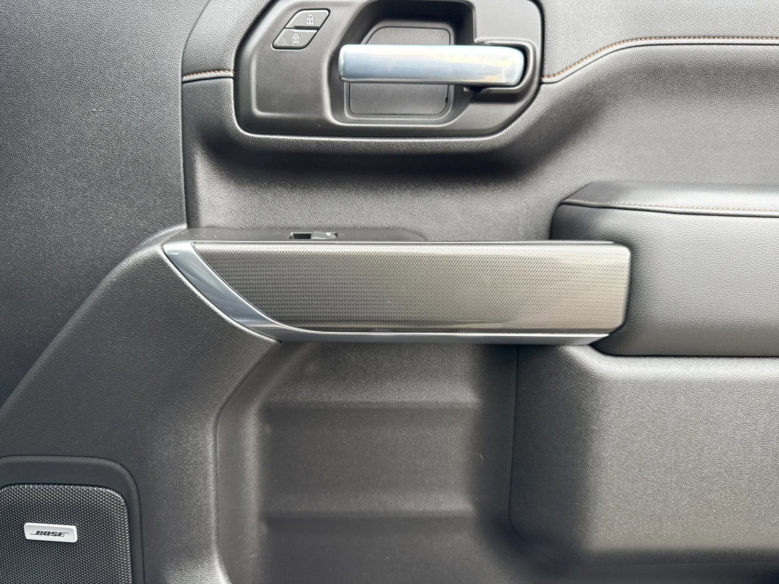 Used 2020 GMC Sierra 2500 AT4 w/ Technology Package image 19