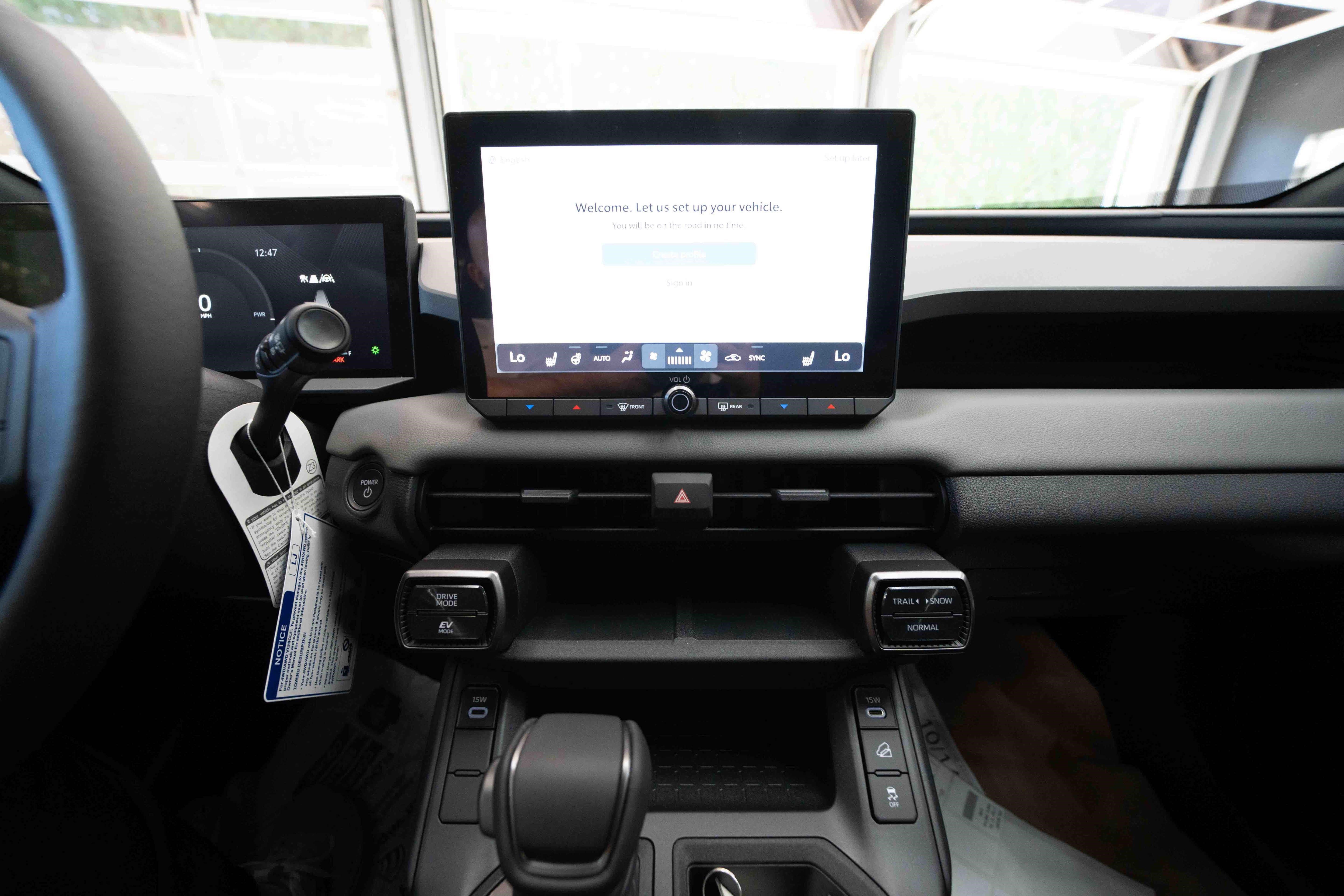 New 2026 Toyota RAV4 SE AWD/4WD image 17